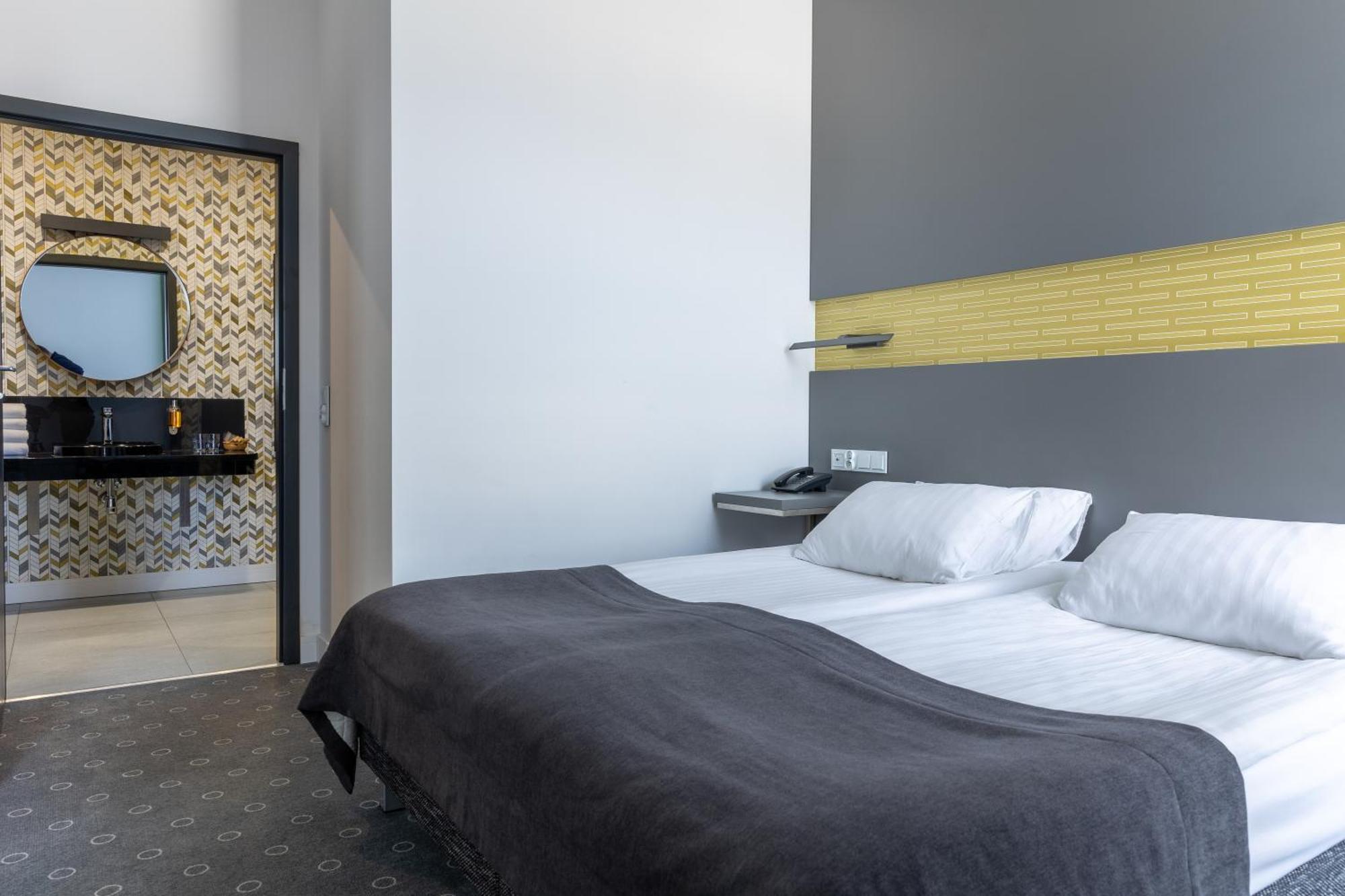 Europa Hotell 4*
